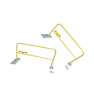 Accesorios de soporte de protección de riel de protección de alta resistencia, modelo de cabeza de soporte de barandilla de acero inoxidable de hierro y cobre a la venta - Product Image 1
