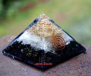 Sélénite Noir Tourmaline Quartz Clair Orgone Pyramide Crayon Pierre Précieuse Style Feng Shui Agate Agate pour l'Artisanat de Pierre Semi-Précieuse - Product Image 2