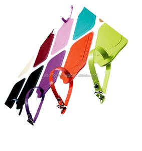 Etiquetas de equipaje de cuero PU personalizadas de fábrica, juegos de etiquetas identificadoras de nombre de identificación de viaje, correas de Etiquetas de equipaje de cuero PU - Product Image 1