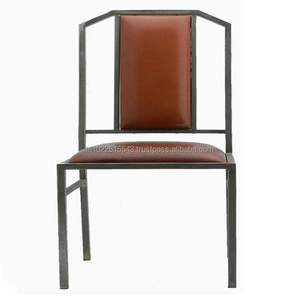 Chaise en cuir industrielle en gros - Product Image 1