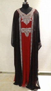 Abaya musulmane, vêtements islamiques pour femmes, perles à la main, broderie lourde, kaftan Dubaï, abaya, travail manuel - Product Image 4