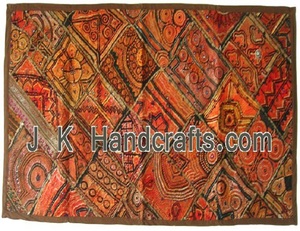 Hermosos tapices étnicos bordados a mano - Product Image 1