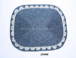 Individuales de cuentas de vidrio gris con borde blanco, tapetes de mesa disponibles en más colores, vajilla, decoración del hogar - Product Image 2