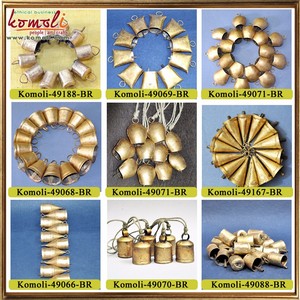 Pequeños cencerros rústicos en forma de cono, campanas de metal indias para venta al por mayor, decoraciones navideñas, manualidades y decoración navideña - Product Image 6