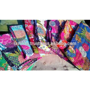 Colcha de Kantha tropical, colcha Reversible hecha a mano de la India - Product Image 1