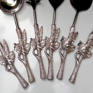 Silver Plated With Rectangular <b>Flat</b> Lining Design Handle Cutlery Set <b>Stainless</b> <b>Steel</b> Cutlery - Product Image 2