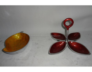 Bandeja DE SERVICIO DE ALUMINIO ecológica de alta calidad con acabado esmaltado y tazón de servicio estilo gambas tamaño personalizable de la India - Product Image 4