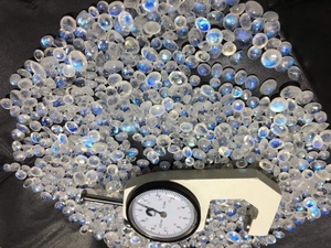 แหวนขนาดเล็กคุณภาพสูงคุณภาพ AAAA พลอยธรรมชาติขนาด2มม. สามารถปรับแต่งได้ - Product Image 3