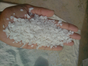 Fabricant indien de puces et d'agrégats de quartz en pierre naturelle blanche pour la décoration pour l'utilisation d'ingénierie de détecteur de métaux - Product Image 2