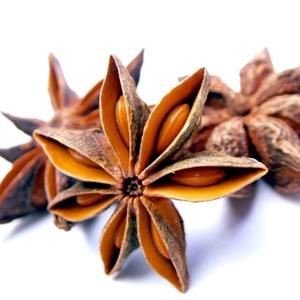 100% huile essentielle d'anis étoilé pur (Illicium Verum) graines sucrées aromathérapie soins de la peau et des cheveux approvisionnement en gros - Product Image 4