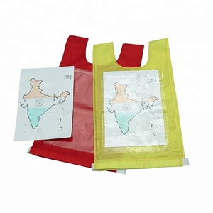 Ropa deportiva de fútbol con Baberos de bolsillo de entrenamiento de identificación para entrenamiento y práctica Servicio OEM disponible - Product Image 1