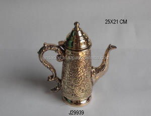 กาต้มน้ำทองเหลืองเคลือบเงาลายนูนทำจากทองเหลืองขัดเงา - Product Image 2