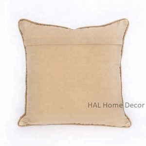 Wholesale <b>Gold</b> Foil Printed Floral Velvet Cushion Cover and Throw <b>Pillow</b> Decorative <b>Pillow</b> Case - Product Image 2