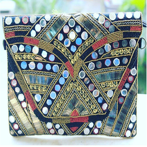 Pochette élégante vintage Banjara perlée à la main avec motifs de pièces de monnaie, style bohème gitan, en tissu de coton, accessoire pour robes féminines, miroir - Product Image 1