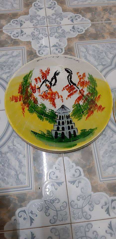 สีเหลือง