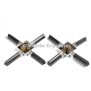 Générateur de guérison pyramide Reiki tourmaline noire - Product Image 1