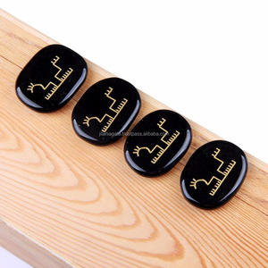 4 Uds. Piedras planas de cuarzo obsidiana negra talladas Feng Shui Reiki curación piedras preciosas semipreciosas grabadas Chakra Palma Gapaldur - Product Image 2