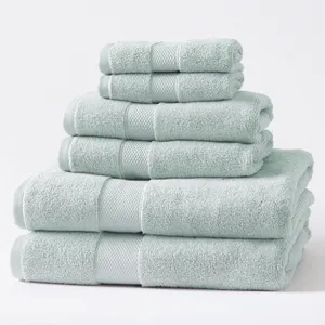 智能浴巾批发印度100% 纯棉白色手巾优雅设计与您定制的尺寸和颜色浴巾