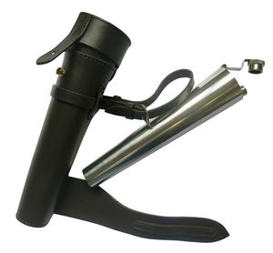 Frasco de sillín de caballo de cuero Premium con logotipo personalizado, acero inoxidable duradero para uso en equitación - Product Image 1