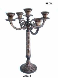 Candélabre en métal à cinq bras avec finition patinée pour la décoration de Noël de mariages à la maison - Product Image 3
