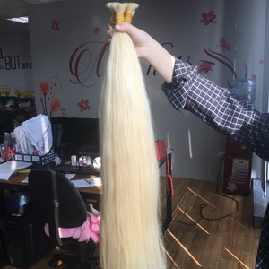 Paquetes de cabello humano virgen Remy Rubio Onda del cuerpo de aspecto natural Extensiones de trama doble de máquina de 10-32 pulgadas - Product Image 1