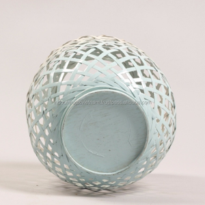 Lanterne en bambou unique fabriquée à la main au Vietnam / Éclairage en bambou en gros - Product Image 2