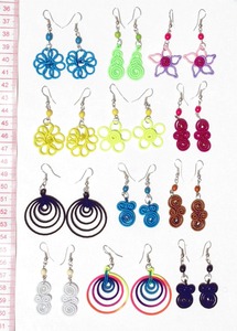 Boucles d'oreilles en fil tissé à la main coloré bijoux faits à la main - Product Image 2