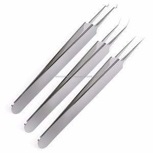 Blackhead Tweezer - Professional Curved Stainless Steel Acne Removal Tool - Product Image 3