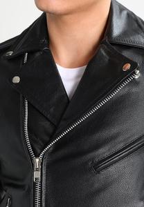 แจ็คเก็ตหนังแท้นักขี่จักรยานคลาสสิกสีดำที่กำหนดเอง - Product Image 5