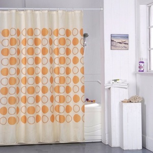 Rideau de douche au design imprimé de belles fleurs Fabricant de rideaux de douche de taille personnalisée en Inde - Product Image 5