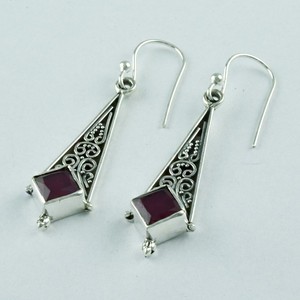 Pendientes de plata de ley 925 hechos a mano con piedra de rubí Rosa deslumbrante, joyería India - Product Image 3