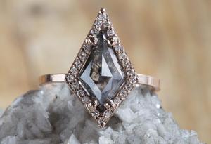 1.74กะรัตว่าวธรรมชาติแหวนเพชรรัศมีวงแหวนเพชรรูปเกลือและพริกไทยทรงเกลือและเพชรขนาด14K กุหลาบทองแหวนเพชรที่มีเอกลักษณ์เฉพาะตัว - Product Image 3