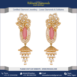 Vente en gros d'une paire de boucles d'oreilles en or jaune de qualité supérieure avec diamant Boucles d'oreilles de luxe avec diamant de qualité supérieure - Product Image 4