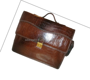 Sac d'ordinateur portable en cuir, sacoche Slim de qualité à un approvisionnement pour un ordinateur portable - Product Image 1