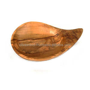 Petit bol en bois d'olivier naturel écologique en forme de feuille, 15 cm / 6 pouces - Product Image 1