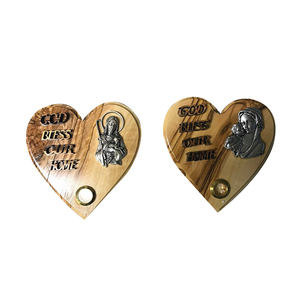 ที่แขวนผนังรูปหัวใจทำจากไม้มะกอกอย่างยั่งยืนทำด้วยมือพระกระยาหารมื้อเย็นล่าสุดอวยพรให้กับบ้านของเรา - Product Image 1