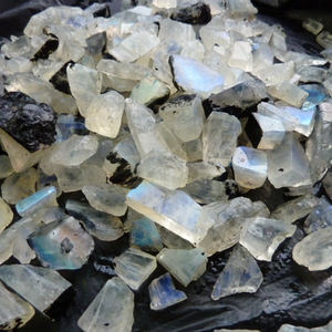 หินมูนสโตนธรรมชาติสีขาวพร้อมพลอยสีขาวคอสซาคัล WER002ส่งออก - Product Image 4