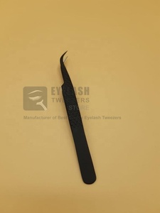 Pince à épiler japonaise en acier inoxydable noire mate avec logo personnalisé, pointe pointue, durable, vente en gros - Product Image 2