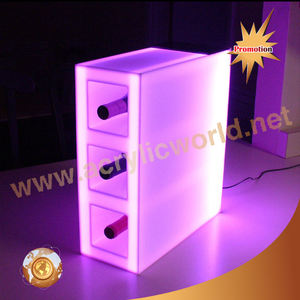 Vitrine de vin acrylique éclairée par led personnalisée/étagères de présentation de bouteille d'alcool acrylique/compteur de présentation de vin d'affichage d'alcool acrylique led - Product Image 1