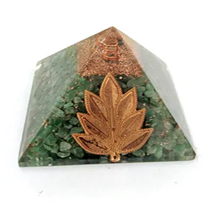 Groene Jade Orgone Piramide Groothandel Orgone Piramides Kristal Voor Reiki Genezing En Kristal Helende Steen