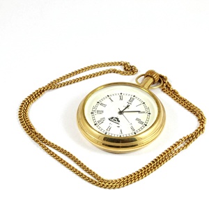 Montre de poche nautique en laiton avec chaîne dans le sac PW828 - Product Image 3