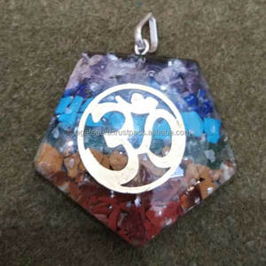 Ágata Guru Chakra Orgone Ohm Colgante Piedra preciosa Reiki Curación Joyería hecha a mano ecológica para regalo de negocios y regalo de boda - Product Image 1
