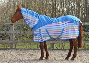 Couverture d'hiver de luxe pour cheval 600D avec col intégré, 300 GSM, imperméable, couverture de sortie en tissu Oxford, légère et respirante - Product Image 6