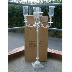 Candelabro alto de plata para boda, votivo de cristal transparente para boda y exhibición de velas, hecho de candelabros personalizados de metal de aluminio - Product Image 1