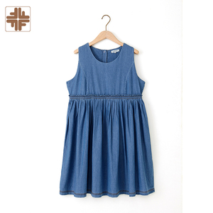 OEM ODM Ladies' Casual Sleeveless <b>Denim</b> <b>Dress</b> <b>Plus</b> <b>Size</b> Straight Silhouette Short Length - Product Image 1