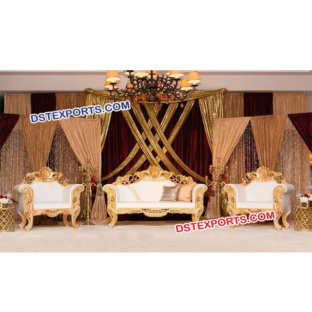 Lavish Set Sofa Panggung Pernikahan, Pembuat Furnitur Pernikahan Dua Tempat Duduk Emas Pernikahan Desain Cantik