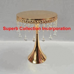 Soporte colgante de cristal dorado para pastel de boda, nuevo diseño - Product Image 1