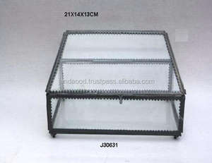 Boîte en verre et laiton de couleur grise faite à la main avec raccords en laiton boîte organisateur de bijoux pour cadeau femmes et filles boîtes d'affichage à la maison - Product Image 3