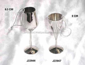 Ornements d'arbre de Noël de haute qualité en forme de gobelet fabriqués en laiton avec décor d'arbre de Noël en métal finition nickel - Product Image 2