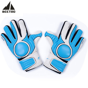 <b>Top</b> Quality Goalkeeper Gloves for Sale - Product Image 5